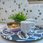 Apartamento Renovated Penthouse Near Marina & *