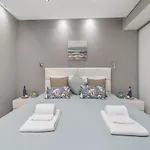 Renovated Penthouse Near Marina & Apartamento Vilamoura