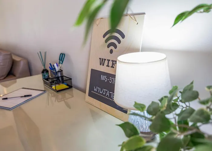 Apartament Renovated Penthouse Near Marina & *